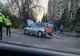 Accident pe șoseaua Vitan Bârzeşti din Capitală. Două fete care mergeau pe trotuar, lovite de o maşină care a ricoşat după un accident