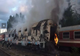Un tren de călători aflat în zona podului Grant din Capitală au fost cuprinse de flăcări